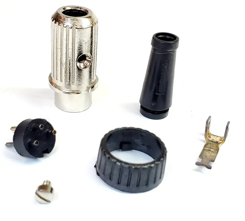 X66-007 Accu-Flow Plug Network Connector 1