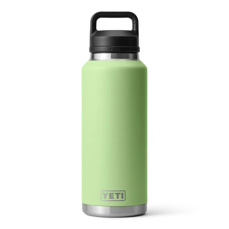 Yeti Rambler 46 Oz Vacuum-Sealed Bottle 1